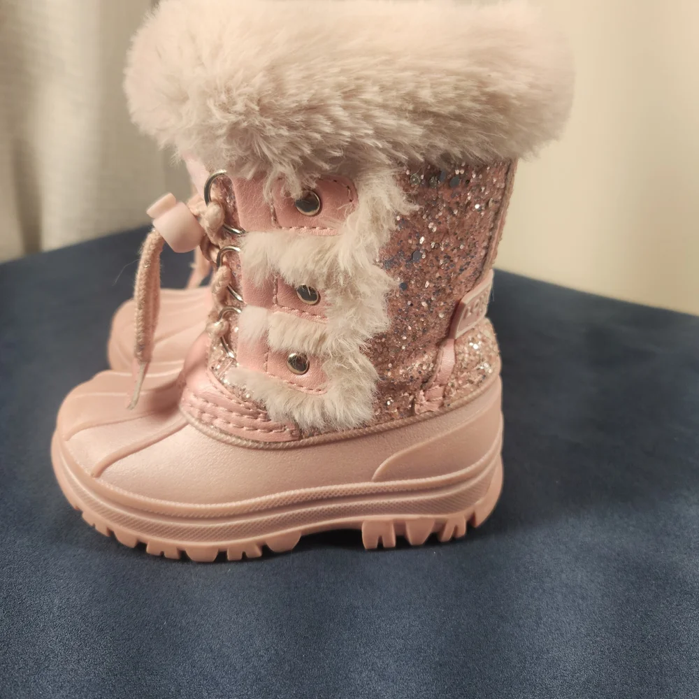 London Fog Toddler Pink Glitter Snow Boots Size 6.  #X15